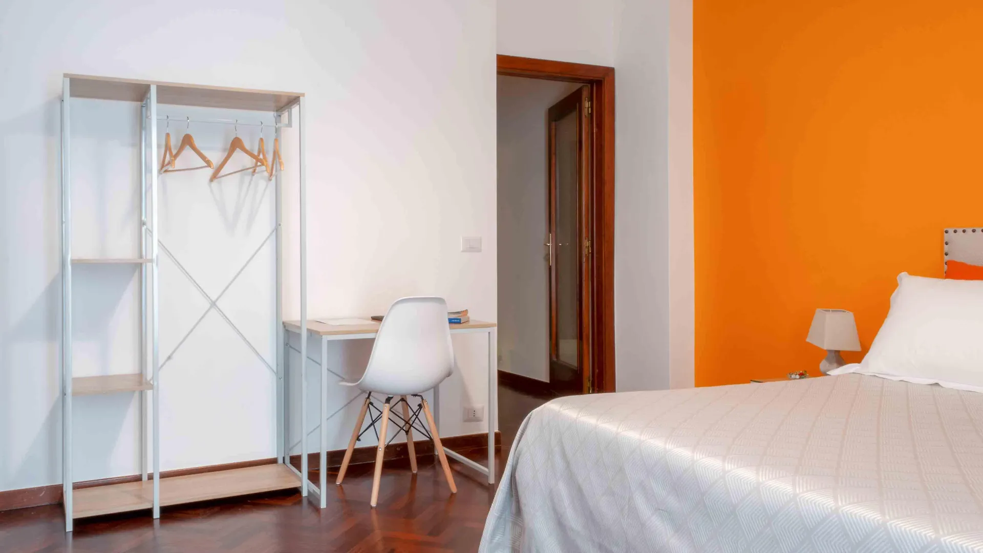 ** Guest house Melo Accommodations Bari Italy