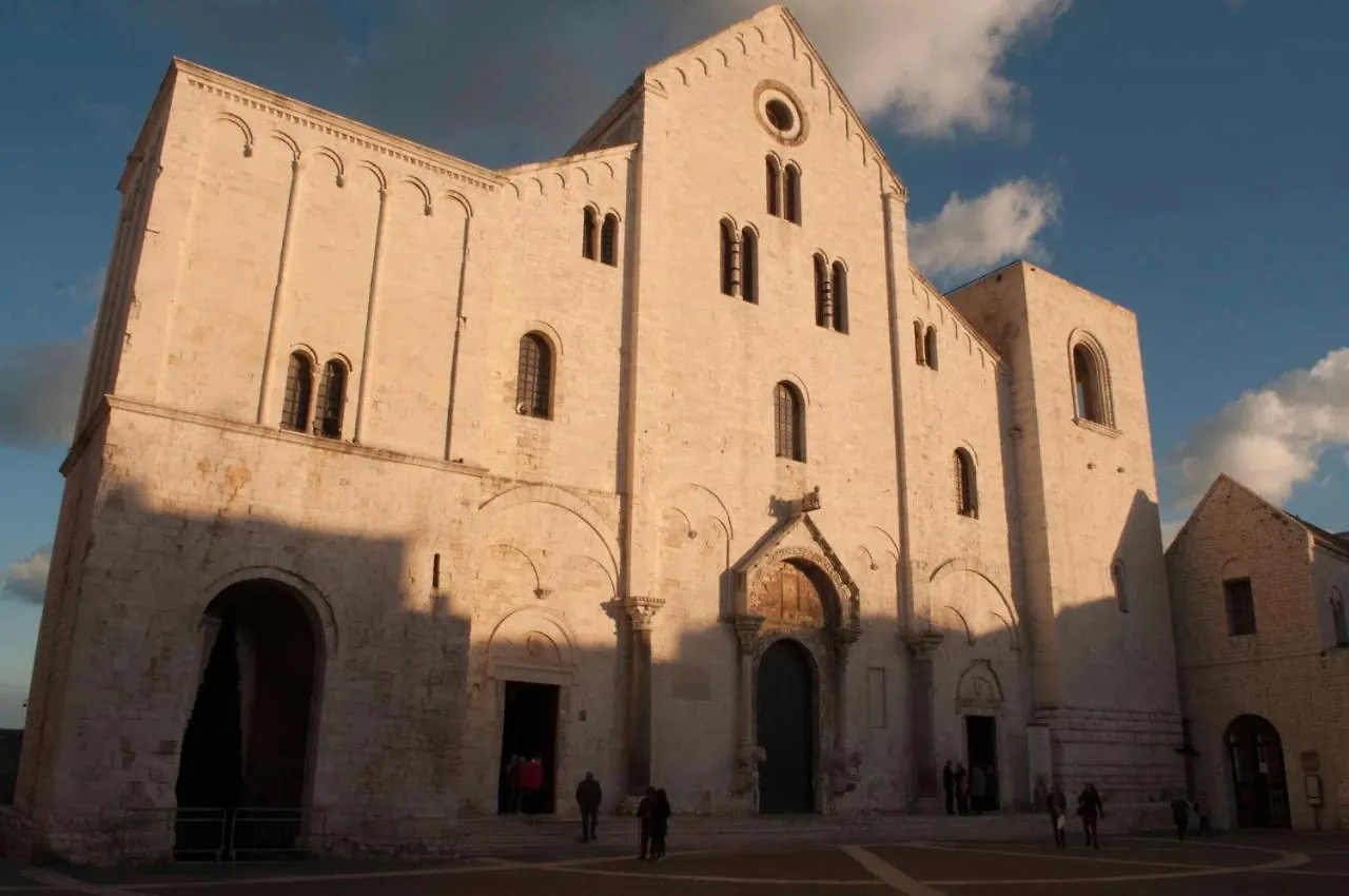 Melo Accommodations Bari Italië