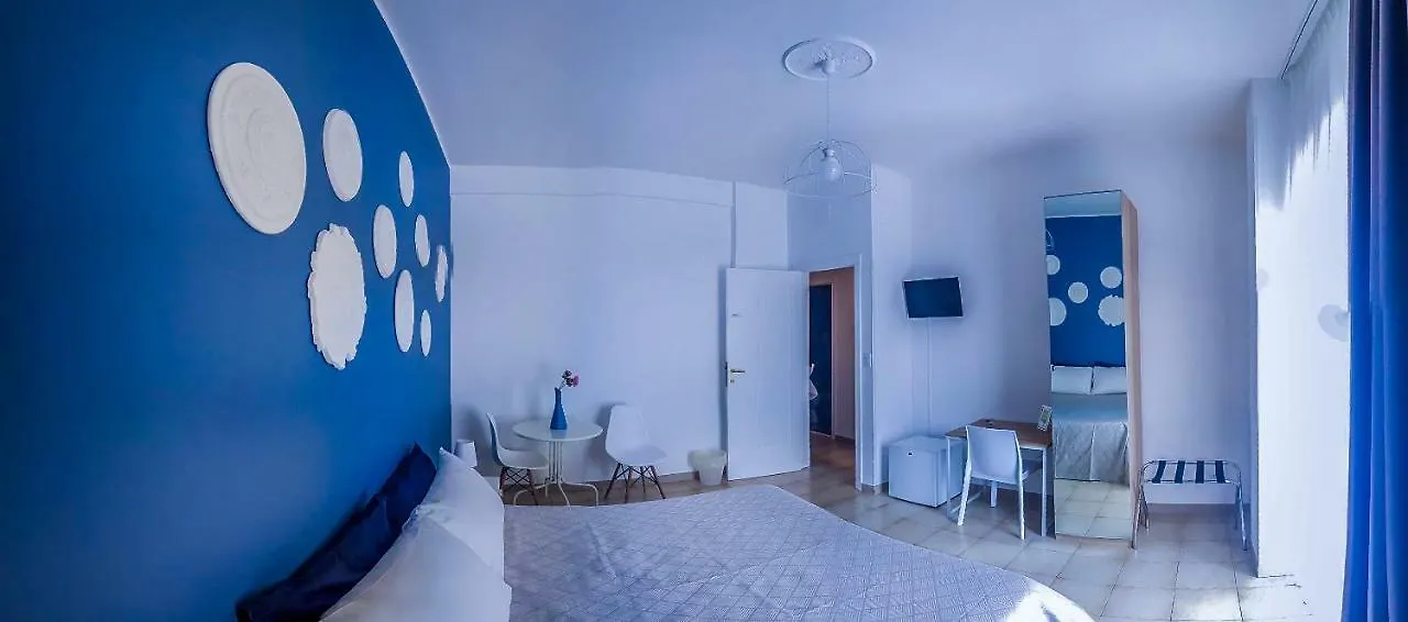 Melo Accommodations Bari Italië
